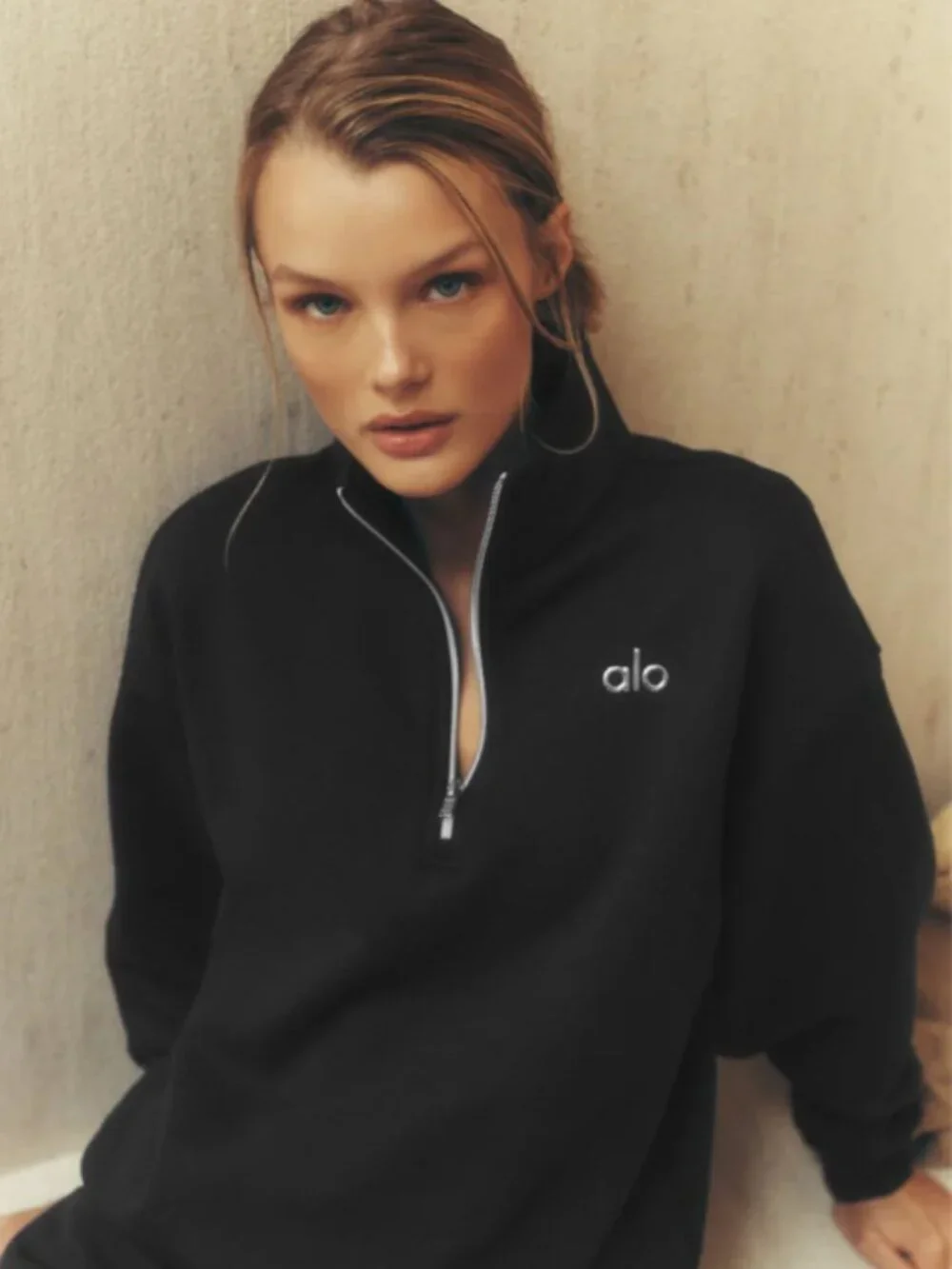 ALO Yoga Accolade Black 1/4 Zip Pullover Sweatshirt - NWT